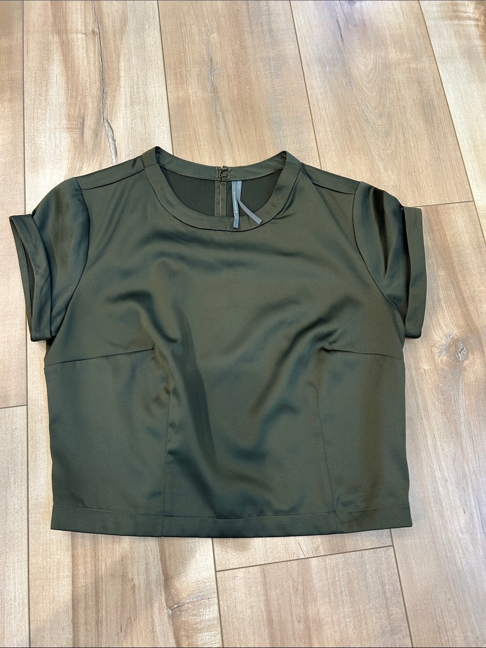 Anthropologie Olive Green Silk Short Sleeve Crewneck Blouse